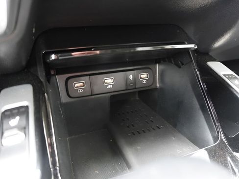 Used 2023 Kia Sorento SX FWD image 17