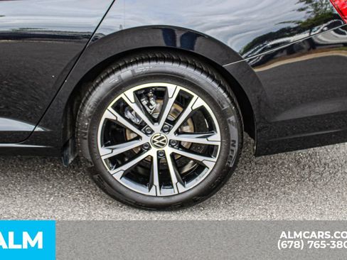 Used 2025 Volkswagen Jetta Sport FWD image 15