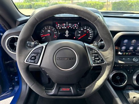Used 2021 Chevrolet Camaro SS RWD image 15