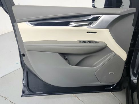 Certified 2023 Cadillac XT6 Premium Luxury w/ LPO, Floor Liner Package AWD/4WD image 16