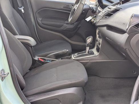 Used 2017 Ford Fiesta SE FWD image 21
