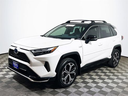Certified 2022 Toyota RAV4 XSE image 4