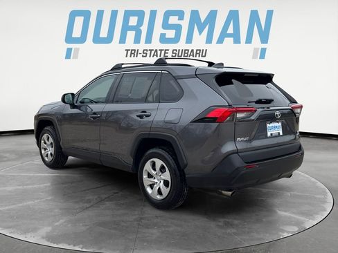 Used 2021 Toyota RAV4 LE image 4