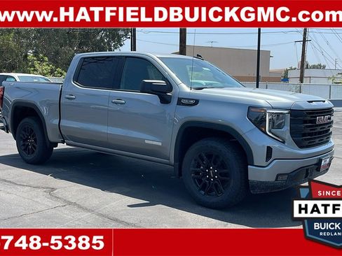 New 2025 GMC Sierra 1500 Elevation image 7