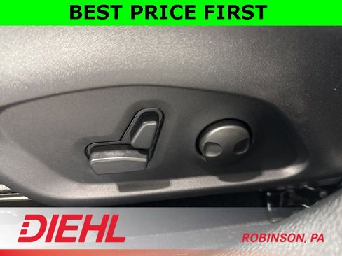 New 2026 Jeep Compass Limited image 20