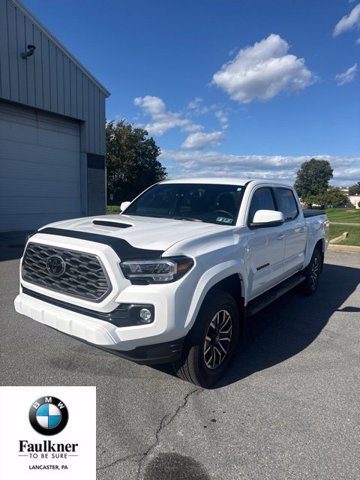 Used 2023 Toyota Tacoma TRD Sport w/ Technology Package AWD/4WD image 1