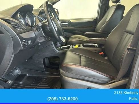 Used 2019 Dodge Grand Caravan GT FWD image 19