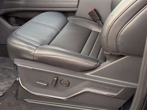 New 2026 Ford F250 Platinum image 4