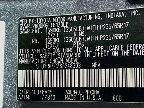 Certified 2025 Toyota Sienna XLE FWD image 29
