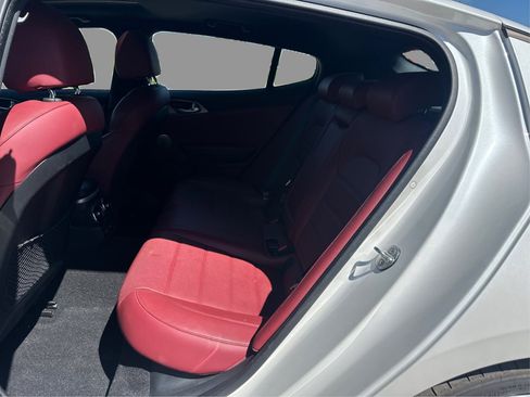 Used 2019 Kia Stinger GT2 AWD/4WD image 11