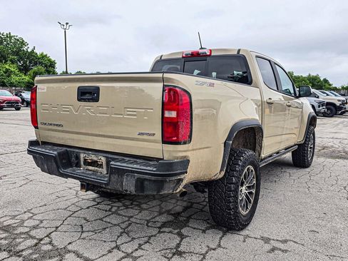 Used 2022 Chevrolet Colorado ZR2 AWD/4WD image 6