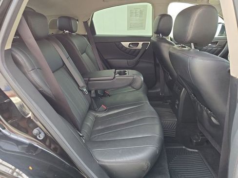 Used 2016 INFINITI QX70 AWD w/ Premium Package image 35