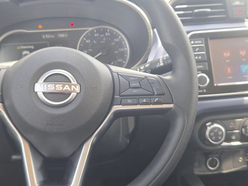 Used 2024 Nissan Versa SV FWD image 19