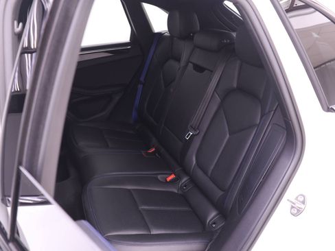 Certified 2023 Porsche Macan Turbo AWD/4WD image 16