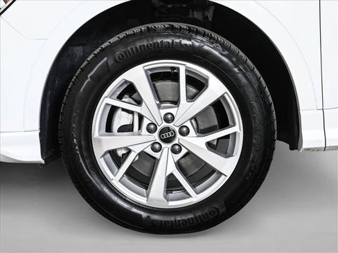 Used 2023 Audi Q3 2.0T Premium w/ Convenience Package AWD/4WD image 25