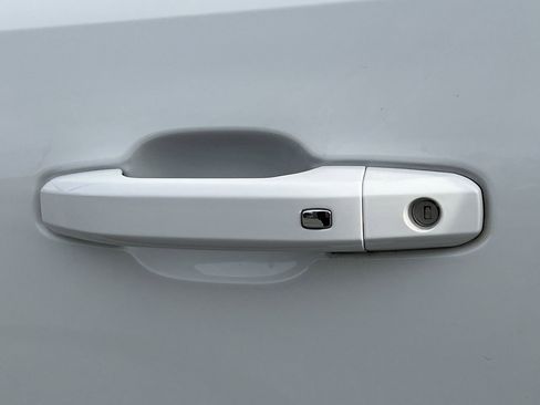 Used 2023 Chevrolet Colorado Z71 w/ Z71 Convenience Package 2 image 45