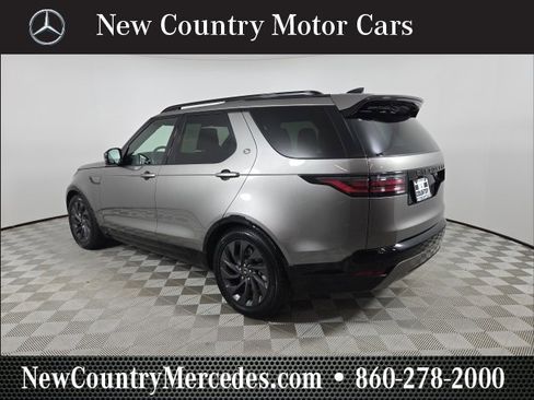Used 2022 Land Rover Discovery HSE R-Dynamic image 5