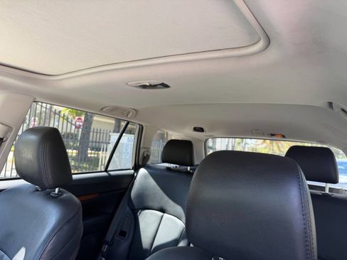 Used 2013 Subaru Outback 2.5i Limited w/ Moonroof Pkg image 41