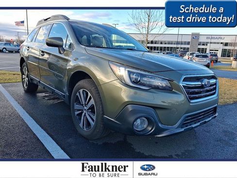 Used 2018 Subaru Outback 2.5i Limited image 1