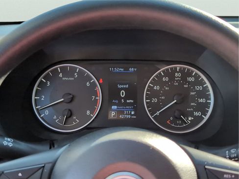 Used 2024 Nissan Sentra S FWD image 20