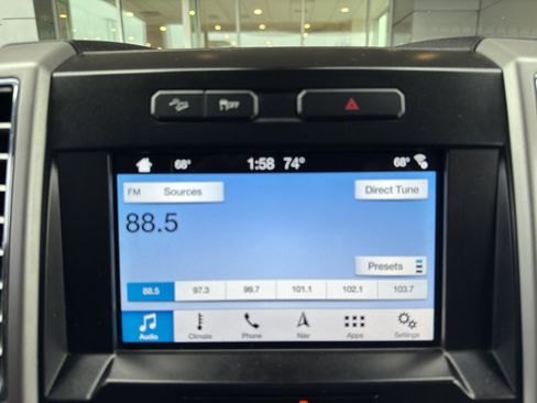 Used 2016 Ford F150 Lariat w/ Equipment Group 502A Luxury image 32