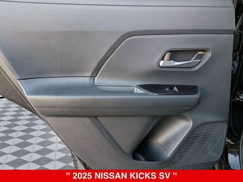 Certified 2025 Nissan Kicks SV w/ SV Premium Package AWD/4WD image 31