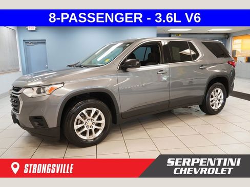 Used 2019 Chevrolet Traverse LS FWD image 1