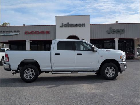 Used 2024 RAM 2500 Big Horn image 6