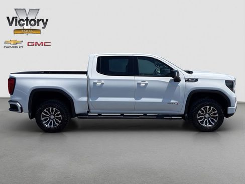 Used 2023 GMC Sierra 1500 AT4 w/ AT4 Preferred Package AWD/4WD image 7