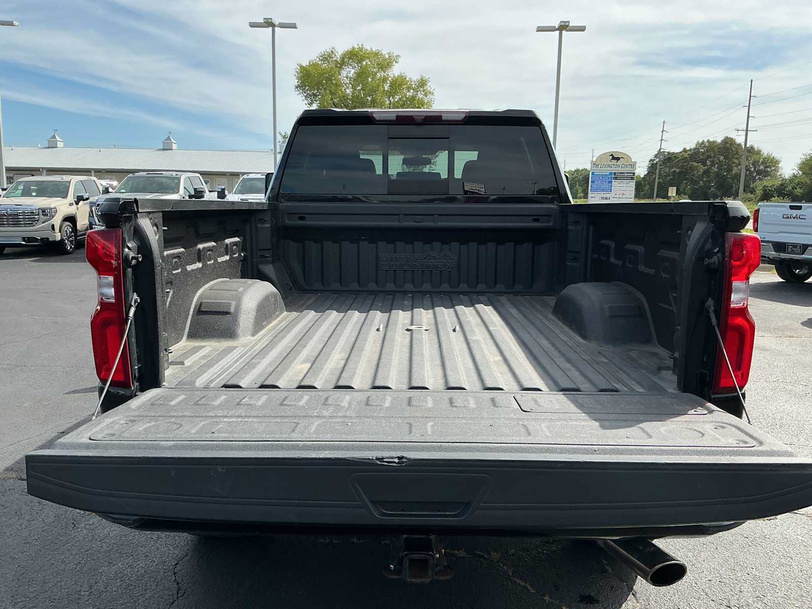 Used 2021 Chevrolet Silverado 2500 High Country AWD/4WD image 26