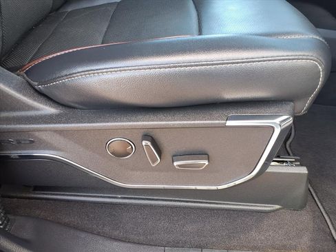 Used 2023 Ford F150 Lariat w/ Equipment Group 502A High image 14