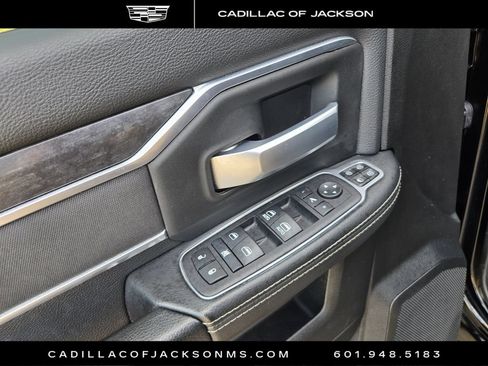 Used 2024 RAM 2500 Big Horn w/ Night Edition AWD/4WD image 12