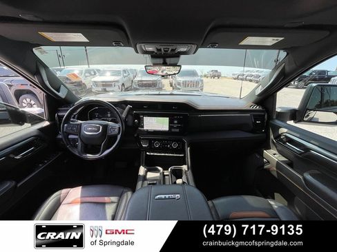 Used 2024 GMC Sierra 2500 AT4 w/ AT4 Premium Plus Package AWD/4WD image 27