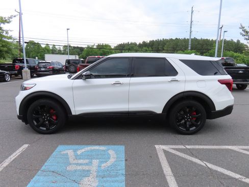 Used 2021 Ford Explorer ST w/ Equipment Group 401A AWD/4WD image 8