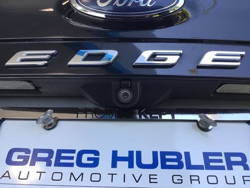 Used 2021 Ford Edge Titanium AWD/4WD image 44