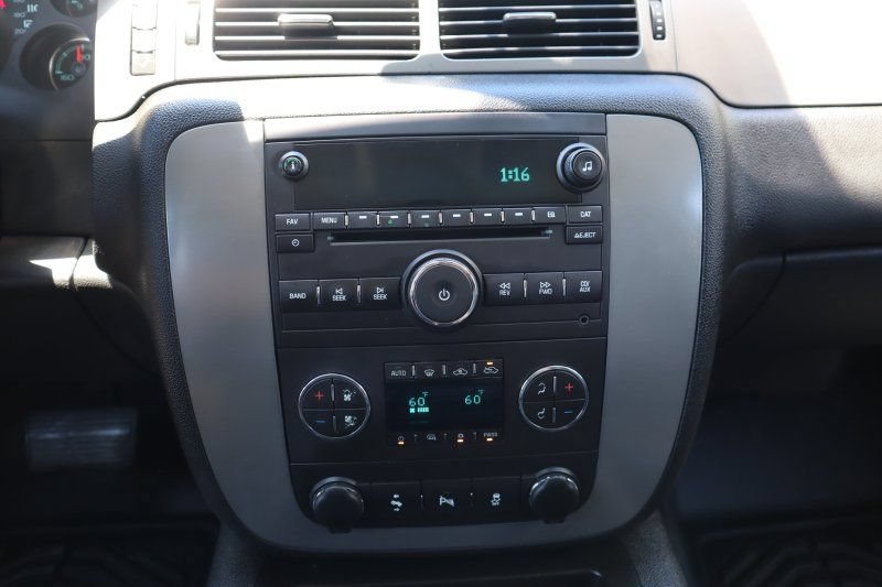 Used 2014 Chevrolet Silverado 3500 LTZ w/ LTZ Plus Package AWD/4WD image 12