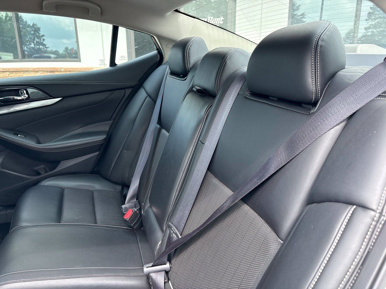 Used 2019 Nissan Maxima 3.5 SV w/ Floor Mat Group FWD image 5