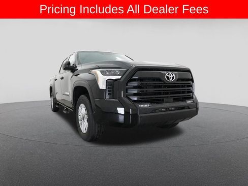 New 2026 Toyota Tundra SR5 AWD/4WD image 30