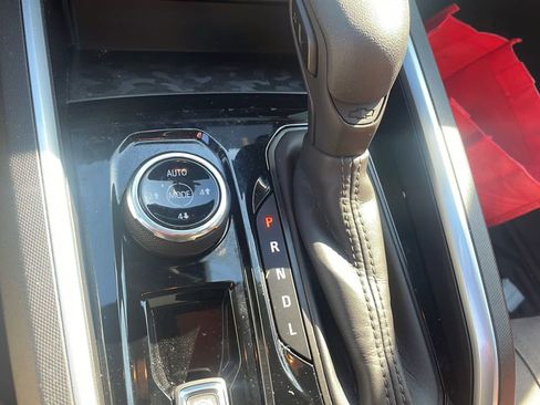 Used 2024 Chevrolet Colorado Trail Boss w/ Technology Package image 15