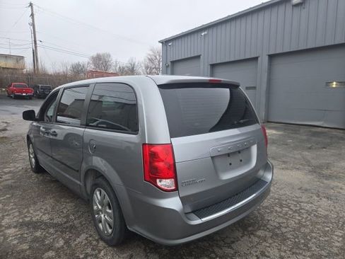 Used 2015 Dodge Grand Caravan American Value Package w/ UConnect Hands-Free Group image 6