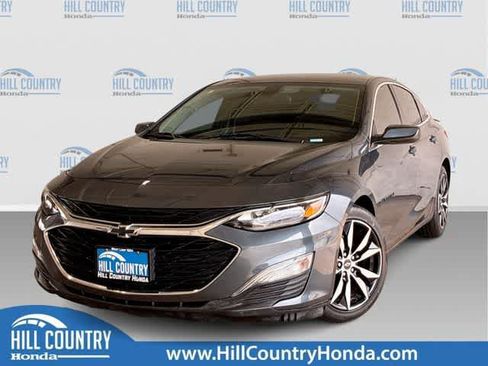 Used 2020 Chevrolet Malibu RS FWD image 1