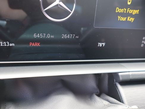 Used 2025 Mercedes-Benz GLE 450e 4MATIC w/ AMG Line Exterior image 10
