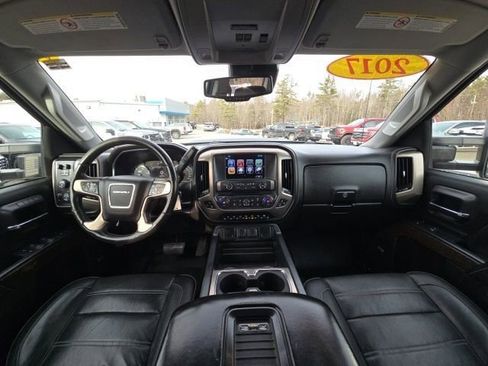 Used 2017 GMC Sierra 3500 Denali w/ Duramax Plus Package image 26