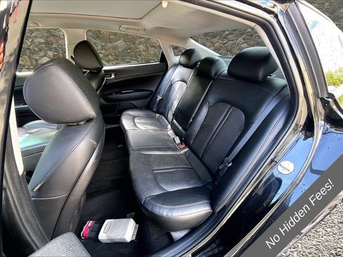 Used 2020 Kia Optima SE FWD image 15