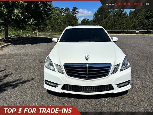 Used 2013 Mercedes-Benz E 350 BlueTEC Sedan image 2