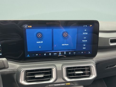 Used 2025 Ford Mustang Premium RWD image 20