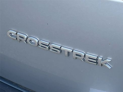 Used 2021 Subaru Crosstrek 2.5i Limited w/ Moonroof Package 1 AWD/4WD image 10