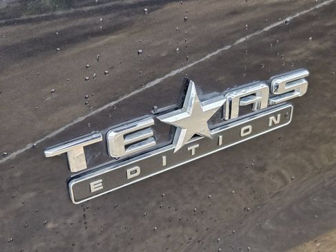 Used 2024 Chevrolet Silverado 1500 LTZ AWD/4WD image 11