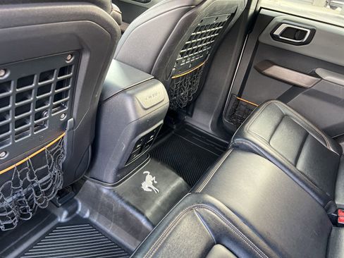 Used 2021 Ford Bronco Badlands image 12