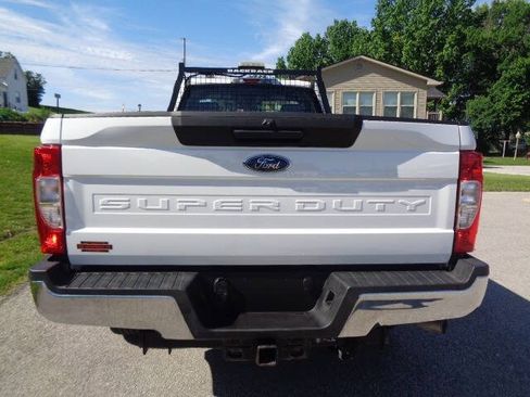 Used 2022 Ford F250 XL w/ Power Equipment Group AWD/4WD image 4